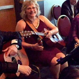 Meet your Posher, Cindy